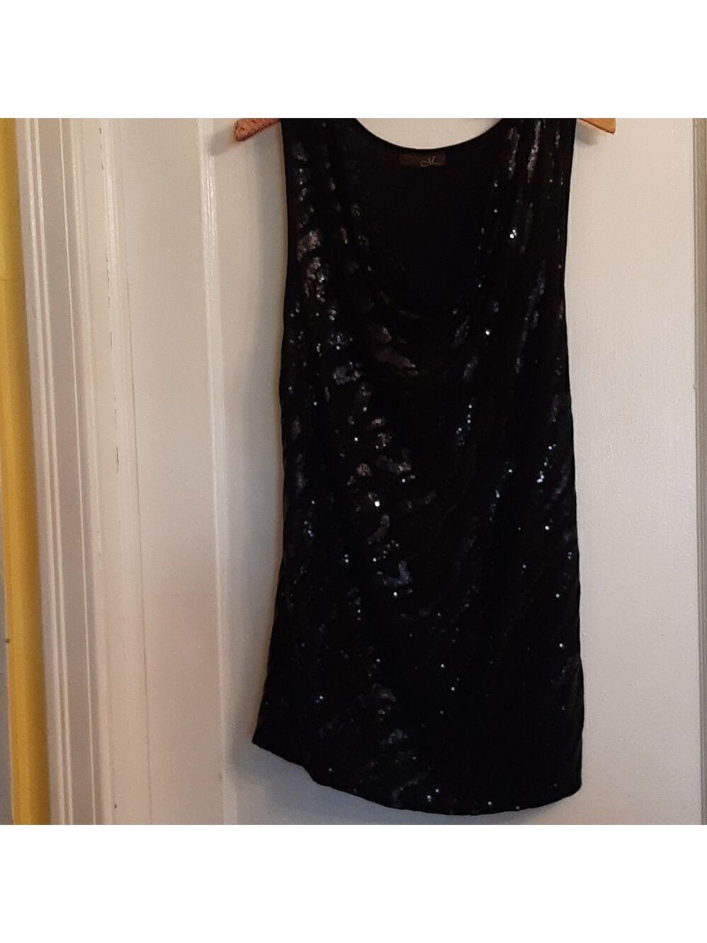 Mon'Ame Black Sequin Top Size M